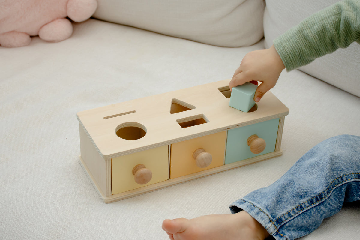 CAJA CON 3 CAJONES