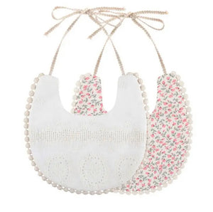 BABERO FLORECITAS Y BLANCO
