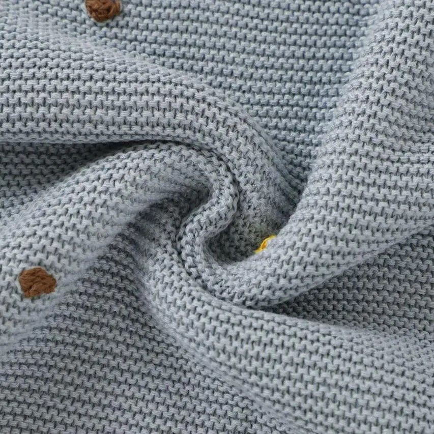 COBIJA TEJIDA AZUL CON PUNTOS
