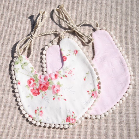 BABERO FLORES ROJAS Y ROSA CLARO - Tily Babyshop